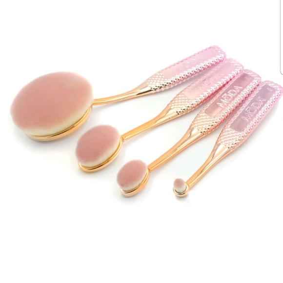 MODA ROSÈ 4Pc Face Perfecting Brush Kit - Picture 2 of 6